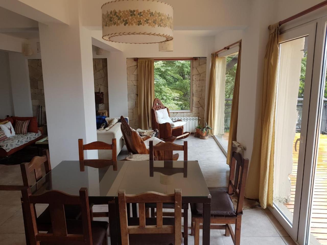 Albanta Casa Con Costa En Holiday home San Carlos de Bariloche