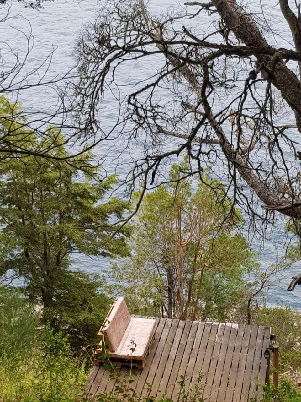 Albanta Casa Con Costa En Bariloche Сasa de vacaciones San Carlos de Bariloche